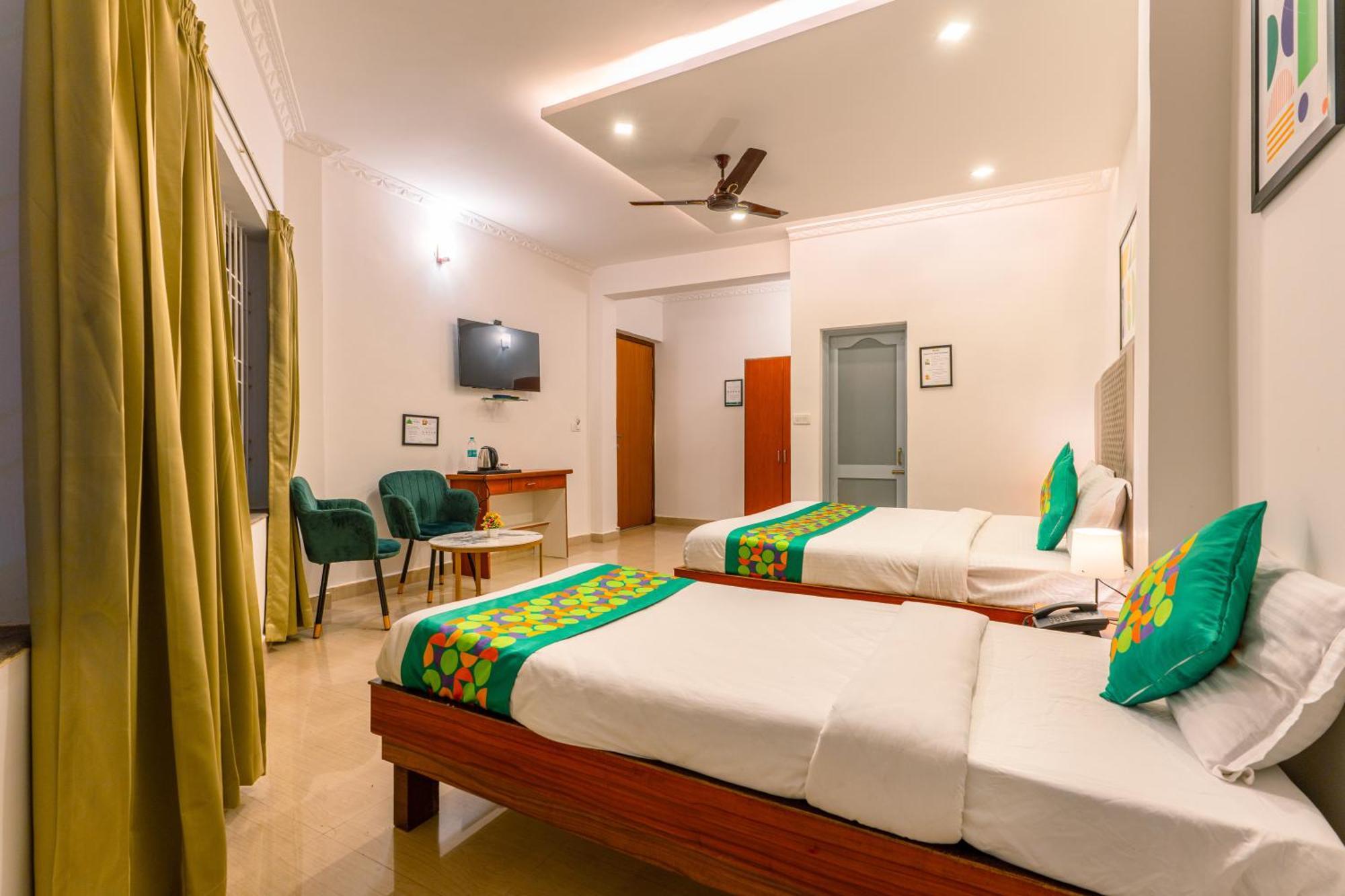 Treebo Regalia Comforts, 15 Mins From Abbey Waterfall Hotel Madikeri Luaran gambar